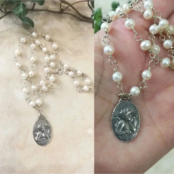 Pearl Necklace, Cultured Freshwater Pearls, Faceted Pearls, Angel Cherub - Picture 4 of 4